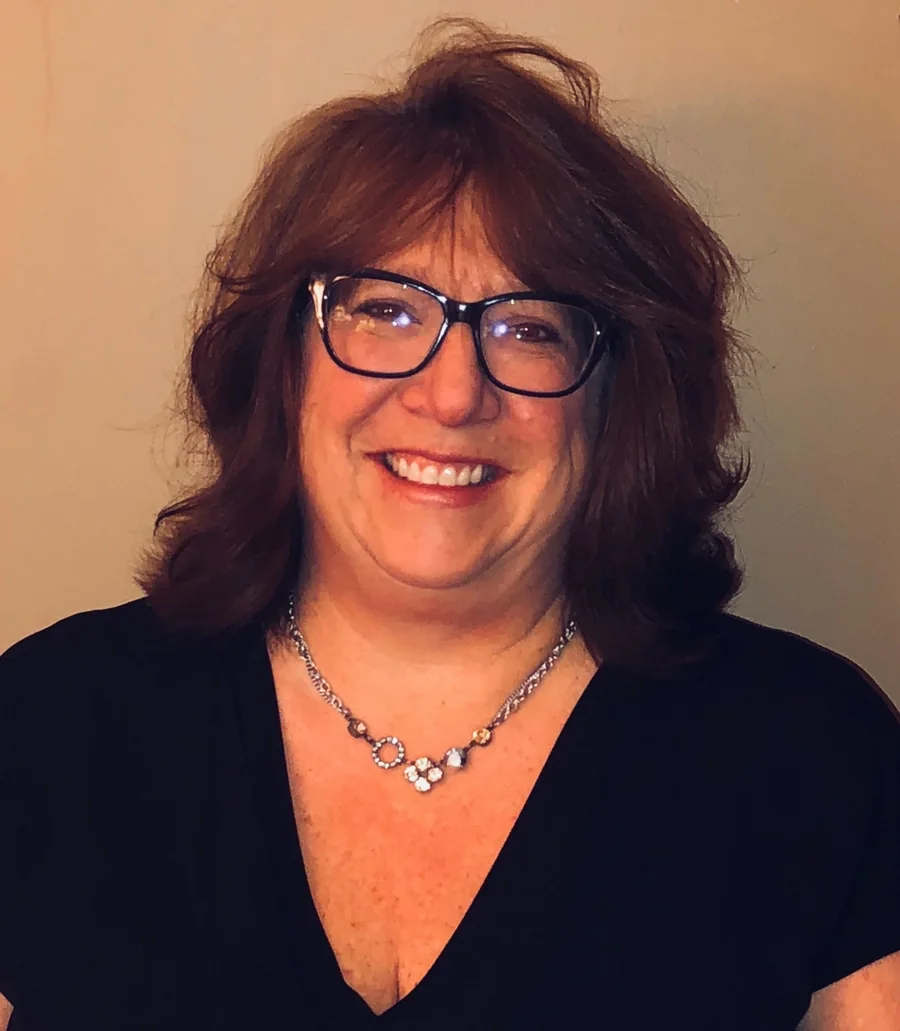 Dr. Karen Smith Saundry, DMD.